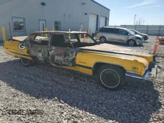 1972 Cadillac Fleetwood z VIN 6B69R2Q224903, wystawiony jako Copart lot #74001734 z przebiegiem Nie podano mil oraz Nie do naprawy. Historia ofert i sprzedaży dostępna na DreamBid. Obrazek 4.