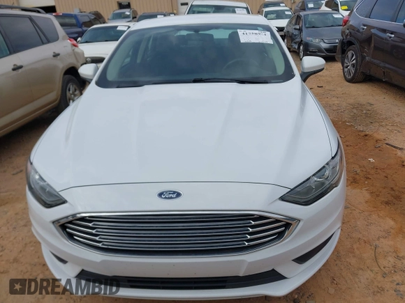 2018 Ford Fusion SE with VIN 3FA6P0HD7JR229022, listed as a IAAI auction lot 41758924 with 121,598 mi miles. Bid and sale history available at carsss.com. Image 12.