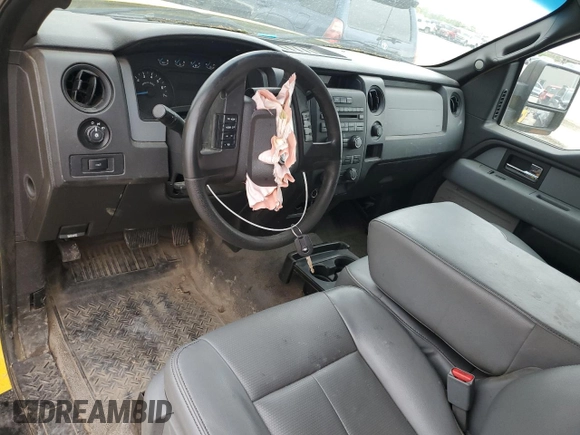 2014 Ford F-150 XL with VIN 1FTMF1CM9EKD28260, listed as a Copart auction lot 53621295 with 130,376 mi miles and Salvage Title. Bid and sale history available at carsss.com. Image 8.