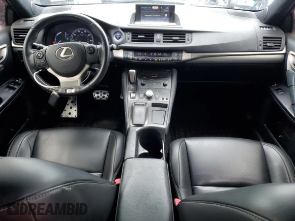 2014 Lexus CT 200h z VIN JTHKD5BH6E2189132, wystawiony jako Copart lot #58899985 z przebiegiem 221 631 mil mil oraz Czysty tytuł • Clean title. Historia ofert i sprzedaży dostępna na DreamBid. Obrazek 8.