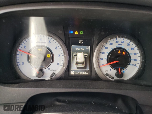 2016 Toyota Sienna SE с VIN 5TDXK3DC6GS749813, выставлен на аукционе Copart как лот 52519645 с пробегом 137 960 миль миль и Списание • Salvage title. История ставок и продаж доступна на DreamBid. Изображение 9.