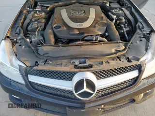 2009 Mercedes-Benz SL 550 z VIN WDBSK71F69F142599, wystawiony jako Copart lot #50241095 z przebiegiem 58 416 mil mil oraz Szkoda całkowita • Salvage title. Historia ofert i sprzedaży dostępna na DreamBid. Obrazek 11.