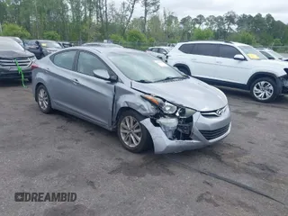 2015 Hyundai Elantra SE with VIN 5NPDH4AE9FH633720, listed as a IAAI auction lot 41983796 with 141,810 mi miles. Bid and sale history available at carsss.com. Image 1.