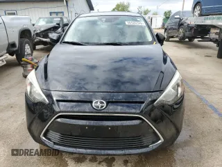 2016 Scion iA z VIN 3MYDLBZV3GY120380, wystawiony jako Copart lot #56506595 z przebiegiem 113 957 mil mil oraz Szkoda całkowita • Salvage title. Historia ofert i sprzedaży dostępna na DreamBid. Obrazek 5.