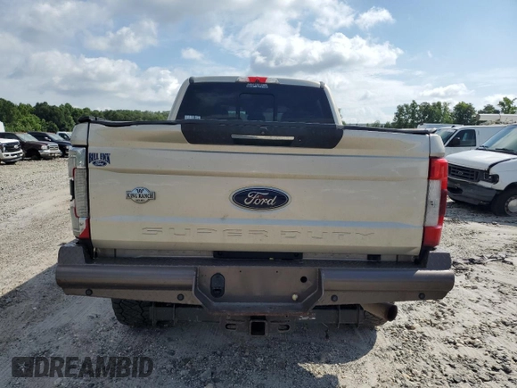 2017 Ford F-250 Lariat z VIN 1FT7W2BTXHEE01246, wystawiony jako Copart lot #65426025 z przebiegiem Nie podano mil oraz Szkoda całkowita • Salvage title. Historia ofert i sprzedaży dostępna na DreamBid. Obrazek 6.