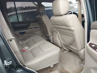 2001 Toyota Land Cruiser with VIN JTEHT05J012004269, listed as a IAAI auction lot 41037545 with 180,814 mi miles. Bid and sale history available at carsss.com. Image 8.