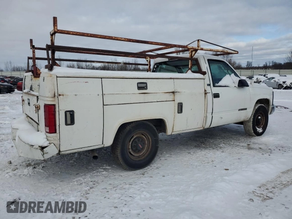 1997 GMC Sierra 1500 with VIN 1GTGC24R5VE524801, listed as a Copart auction lot 85451264 with 989,500 mi miles and Salvage Title. Bid and sale history available at DreamBid. Image 3.