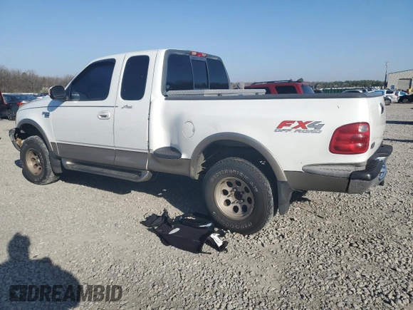 2001 Ford F-150 XL z VIN 2FTRX08LX1CB01820, wystawiony jako Copart lot #48785635 z przebiegiem 334 615 mil mil oraz Szkoda całkowita • Salvage title. Historia ofert i sprzedaży dostępna na DreamBid. Obrazek 2.