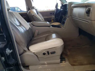 2004 GMC Sierra 1500 SLE z VIN 2GTEK13TX41377215, wystawiony jako Copart lot #53242885 z przebiegiem 202 070 mil mil oraz Szkoda całkowita • Salvage title. Historia ofert i sprzedaży dostępna na DreamBid. Obrazek 7.