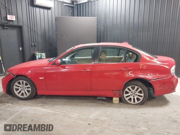 2006 BMW 3 Series 325i with VIN WBAVB13536KX46952, listed as a IAAI auction lot 41631283 with 202,504 mi miles and . Bid and sale history available at DreamBid. Image 6.