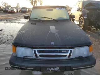 1991 Saab 900 z VIN YS3AL75L3M7019767, wystawiony jako Copart lot #73819834 z przebiegiem 95 605 mil mil oraz Szkoda całkowita • Salvage title. Historia ofert i sprzedaży dostępna na DreamBid. Obrazek 5.