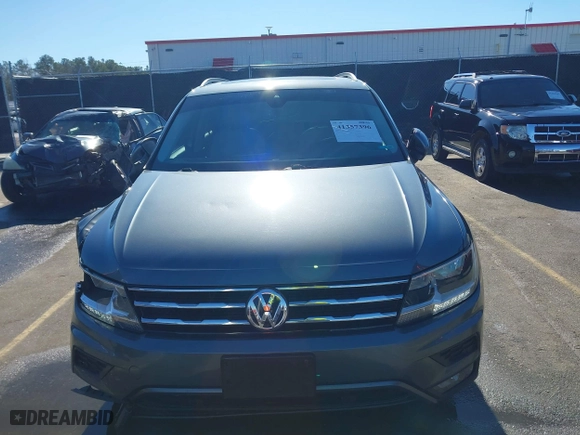 2021 Volkswagen Tiguan SE with VIN 3VV2B7AX2MM001713, listed as a IAAI auction lot 41357396 with 81,872 mi miles. Bid and sale history available at carsss.com. Image 12.
