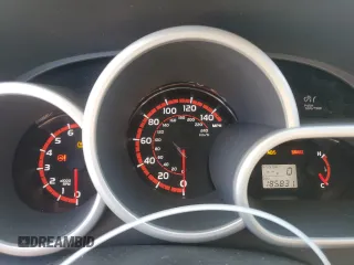 2009 Pontiac Vibe w/1SB with VIN 5Y2SP67049Z473521, listed as a Copart auction lot 76947204 with 185,831 mi miles and Salvage Title. Bid and sale history available at carsss.com. Image 9.