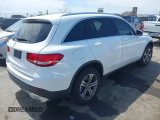 2019 Mercedes-Benz GLC 300 z VIN WDC0G4JB4KV186998, wystawiony jako IAAI lot #41932159 z przebiegiem 62 780 mil mil oraz . Historia ofert i sprzedaży dostępna na DreamBid. Obrazek 4.