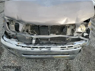 2002 Toyota Tundra SR5 with VIN 5TBRT341X2S232438, listed as a Copart auction lot 43780045 with 431,567 mi miles and Salvage Title. Bid and sale history available at carsss.com. Image 11.