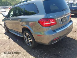 2019 Mercedes-Benz GLS 550 с VIN 4JGDF7DE4KB235003, выставлен на аукционе IAAI как лот 42286592 с пробегом 106 367 миль миль и . История ставок и продаж доступна на DreamBid. Изображение 3.