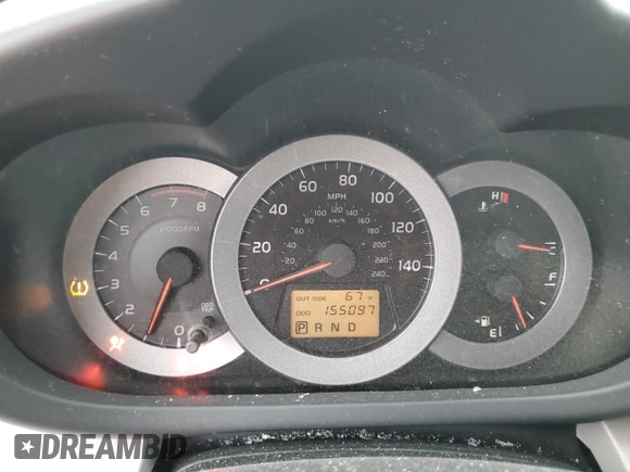 2007 Toyota RAV4 with VIN JTMZK33V975011019, listed as a Copart auction lot 82492564 with 155,097 mi miles and Salvage Title. Bid and sale history available at DreamBid. Image 9.