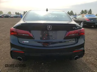2019 Acura TLX w/A-Spec Pkg with VIN 19UUB3F64KA801957, listed as a Copart auction lot 70798184 with 84,081 mi miles and Clean Title. Bid and sale history available at carsss.com. Image 6.