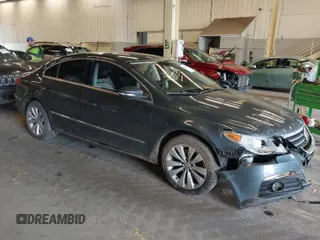 2009 Volkswagen CC Sport with VIN WVWML73C19E566739, listed as a IAAI auction lot 41635943 with 139,459 mi miles. Bid and sale history available at carsss.com. Image 1.