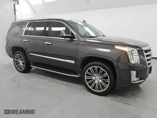 2018 Cadillac Escalade Luxury with VIN 1GYS3BKJ6JR225287, listed as a Copart auction lot 88004955 with 123,734 mi miles and Clean Title. Bid and sale history available at carsss.com. Image 4.