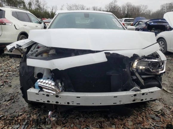 2015 Chrysler 300 Limited with VIN 2C3CCARG2FH849419, listed as a Copart auction lot 86607224 with 64,724 mi miles and Salvage Title. Bid and sale history available at carsss.com. Image 5.