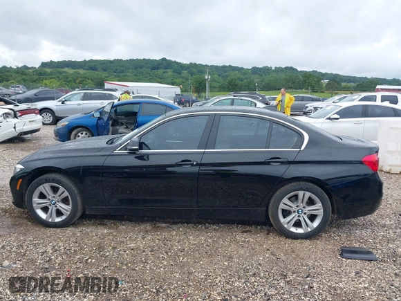 2017 BMW 3 Series 330i с VIN WBA8B9G54HNU48756, выставлен на аукционе IAAI как лот 42464818 с пробегом 82 871 миль миль и . История ставок и продаж доступна на DreamBid. Изображение 15.