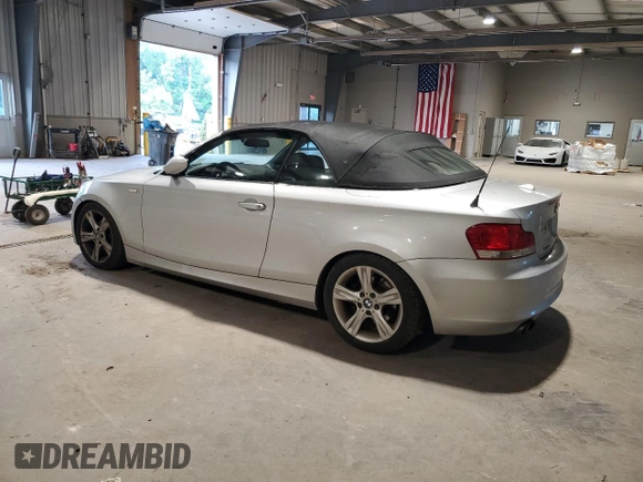 2008 BMW 1 Series 128i with VIN WBAUL73578VE89293, listed as a Copart auction lot 61902535 with 168,652 mi miles and Salvage title. Bid and sale history available at DreamBid. Image 2.