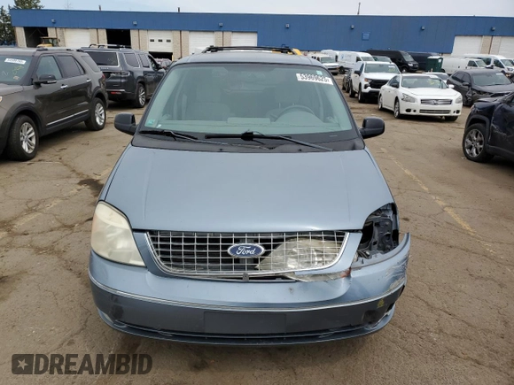 2004 Ford Freestar SEL z VIN 2FMZA52274BB08535, wystawiony jako Copart lot #53969625 z przebiegiem 129 043 mil mil oraz Czysty tytuł • Clean title. Historia ofert i sprzedaży dostępna na DreamBid. Obrazek 5.