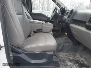 2019 Ford F-150 XL with VIN 1FTMF1CB8KKD48199, listed as a IAAI auction lot 41465864 with 94,566 mi miles. Bid and sale history available at carsss.com. Image 5.