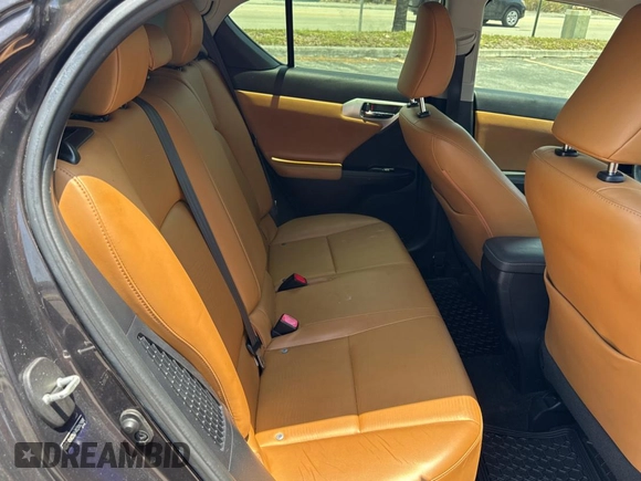 2012 Lexus CT 200h z VIN JTHKD5BH4C2062988, wystawiony jako Copart lot #58529705 z przebiegiem 153 672 mil mil oraz Tytuł czysty. Historia ofert i sprzedaży dostępna na DreamBid. Obrazek 6.