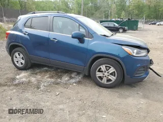 2020 Chevrolet Trax LT with VIN 3GNCJLSB4LL317899, listed as a Copart auction lot 53877975 with 136,935 mi miles and Salvage title. Bid and sale history available at DreamBid. Image 4.