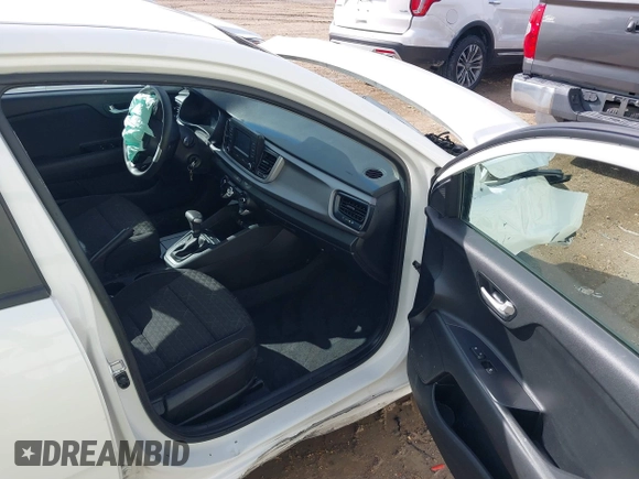 2018 Kia Rio LX with VIN 3KPA25AB0JE086253, listed as a IAAI auction lot 41387302 with 40,553 mi miles and . Bid and sale history available at DreamBid. Image 5.