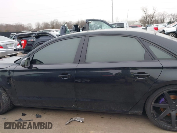 2013 Audi A8 L 3.0L with VIN WAURGAFD4DN013035, listed as a IAAI auction lot 41591570 with 152,859 mi miles. Bid and sale history available at carsss.com. Image 14.