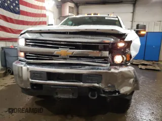 2016 Chevrolet Silverado 3500HD Work Truck with VIN 1GC4KYC89GF284652, listed as a Copart auction lot 83947754 with 213,716 mi miles and Salvage Title. Bid and sale history available at DreamBid. Image 5.