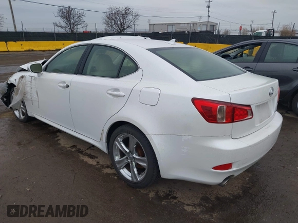 2011 Lexus IS with VIN JTHBE5C24B5028361, listed as a IAAI auction lot 41471750 with 95,313 mi miles. Bid and sale history available at carsss.com. Image 3.