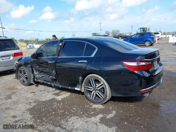 2017 Honda Accord Sedan Sport SE with VIN 1HGCR2F12HA250751, listed as a IAAI auction lot 41880389 with 156,186 mi miles. Bid and sale history available at carsss.com. Image 6.