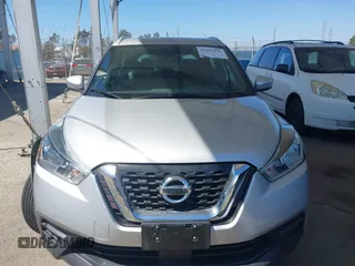 2020 Nissan Kicks SV z VIN 3N1CP5CV2LL538187, wystawiony jako IAAI lot #42225191 z przebiegiem 41 901 mil mil oraz . Historia ofert i sprzedaży dostępna na DreamBid. Obrazek 12.