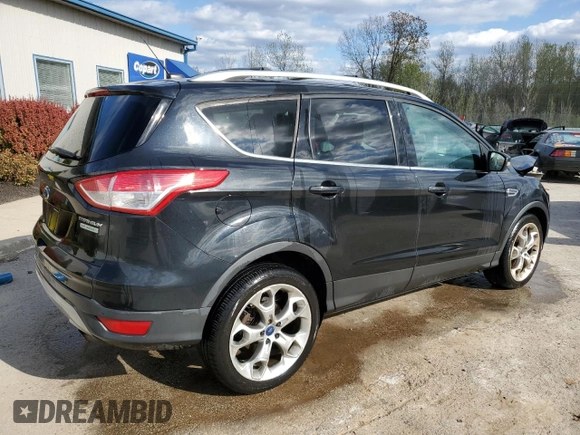 2013 Ford Escape Titanium z VIN 1FMCU0J96DUD76873, wystawiony jako Copart lot #52934235 z przebiegiem 141 834 mil mil oraz Szkody całkowita. Historia ofert i sprzedaży dostępna na DreamBid. Obrazek 3.