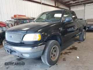 1999 Ford F-150 с VIN 1FTRX18W7XKB53507, выставлен на аукционе IAAI как лот 42124861 с пробегом Не указан миль и . История ставок и продаж доступна на DreamBid. Изображение 17.