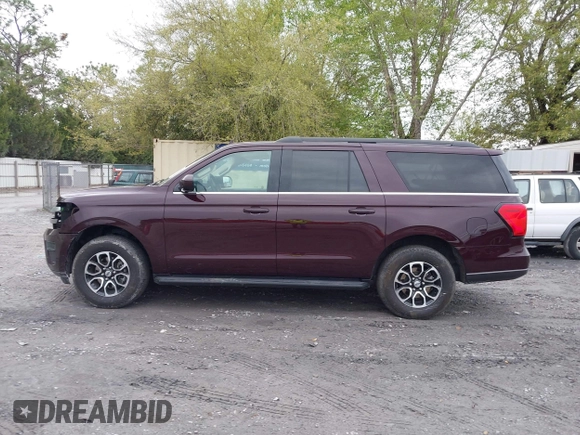 2024 Ford Expedition Max XLT with VIN 1FMJK1J86REA15767, listed as a IAAI auction lot 41922748 with 33,271 mi miles and . Bid and sale history available at DreamBid. Image 14.