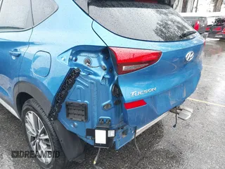 2019 Hyundai Tucson Ultimate with VIN KM8J3CAL9KU990451, listed as a IAAI auction lot 41546822 with 83,536 mi miles. Bid and sale history available at carsss.com. Image 18.