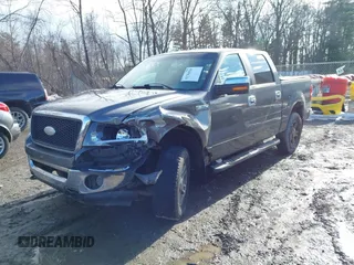 2007 Ford F-150 XLT with VIN 1FTPW14537FB66030, listed as a IAAI auction lot 41704020 with 202,870 mi miles. Bid and sale history available at carsss.com. Image 2.