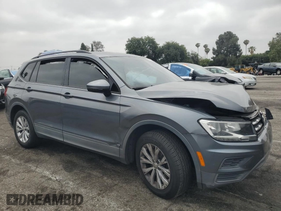 2019 Volkswagen Tiguan S с VIN 3VV1B7AX6KM150585, выставлен на аукционе Copart как лот 59915475 с пробегом 89 729 миль миль и Списание • Salvage title. История ставок и продаж доступна на DreamBid. Изображение 4.
