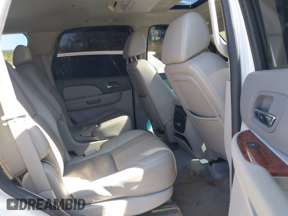 2008 Chevrolet Tahoe 3LT with VIN 1GNFC13018J225012, listed as a IAAI auction lot 41754340 with 246,224 mi miles and . Bid and sale history available at DreamBid. Image 8.