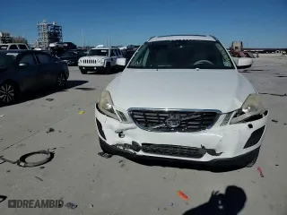 2013 Volvo XC60 3.2L with VIN YV4952DL7D2385542, listed as a Copart auction lot 46813035 with 0 mi miles and Salvage Title. Bid and sale history available at carsss.com. Image 12.