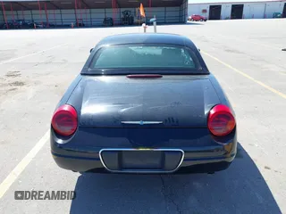 2004 Ford Thunderbird Deluxe z VIN 1FAHP60AX4Y103613, wystawiony jako IAAI lot #41962198 z przebiegiem 81 765 mil mil oraz . Historia ofert i sprzedaży dostępna na DreamBid. Obrazek 17.