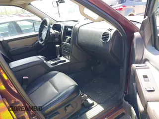 2007 Ford Explorer Sport Trac Limited z VIN 1FMEU53857UA51632, wystawiony jako IAAI lot #42128687 z przebiegiem 420 334 mil mil oraz . Historia ofert i sprzedaży dostępna na DreamBid. Obrazek 5.