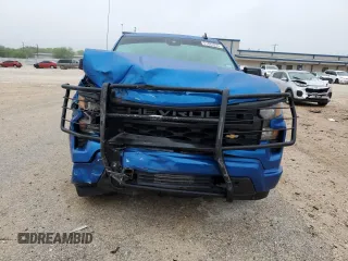 2022 Chevrolet Silverado 1500 Custom with VIN 3GCPABEK4NG536745, listed as a Copart auction lot 51083935 with 88,669 mi miles and Salvage Title. Bid and sale history available at DreamBid. Image 5.