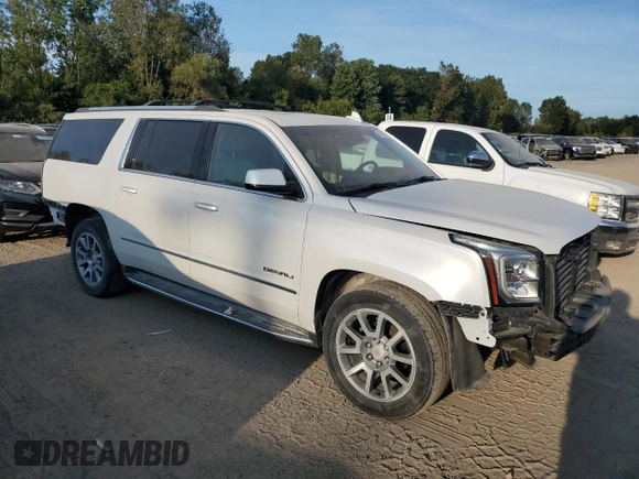 2017 GMC Yukon XL Denali with VIN 1GKS2HKJ0HR235971, listed as a Copart auction lot 70560154 with 83,291 mi miles and Clean Title. Bid and sale history available at carsss.com. Image 4.