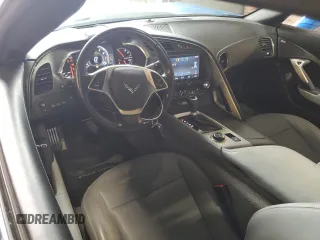 2015 Chevrolet Corvette 2LT z VIN 1G1YD3D72F5106938, wystawiony jako Copart lot #59184705 z przebiegiem 14 082 mil mil oraz Szkoda całkowita • Salvage title. Historia ofert i sprzedaży dostępna na DreamBid. Obrazek 8.